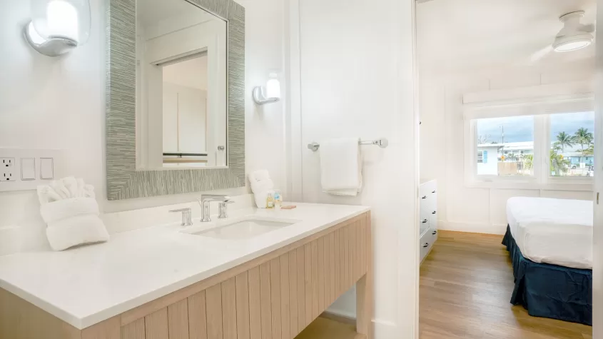 Newly Remodeled Offshore Bath Bedroom